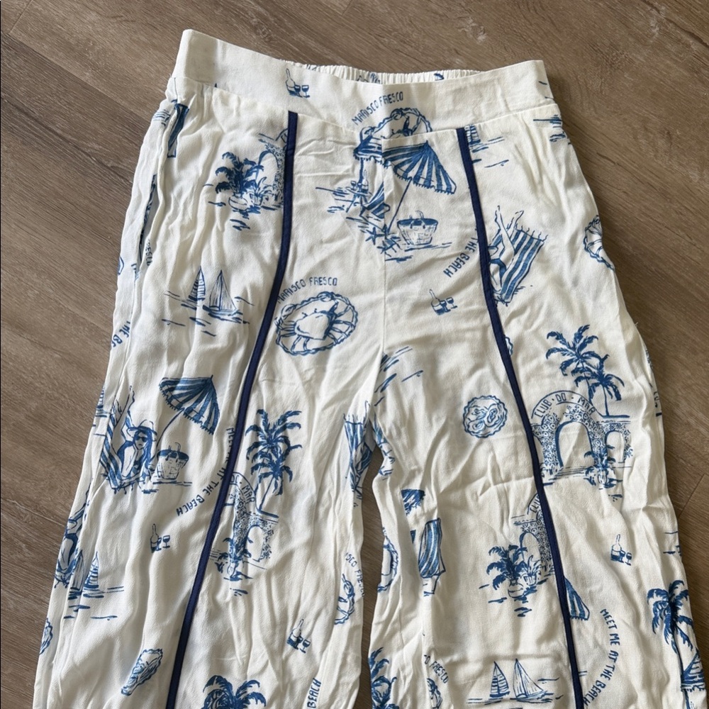 Surf Gypsy 🏄‍♀️ White & Navy Beach Print Wide Leg Flowy Pants